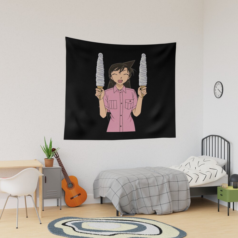 Ran Art Case Closed Tapestry